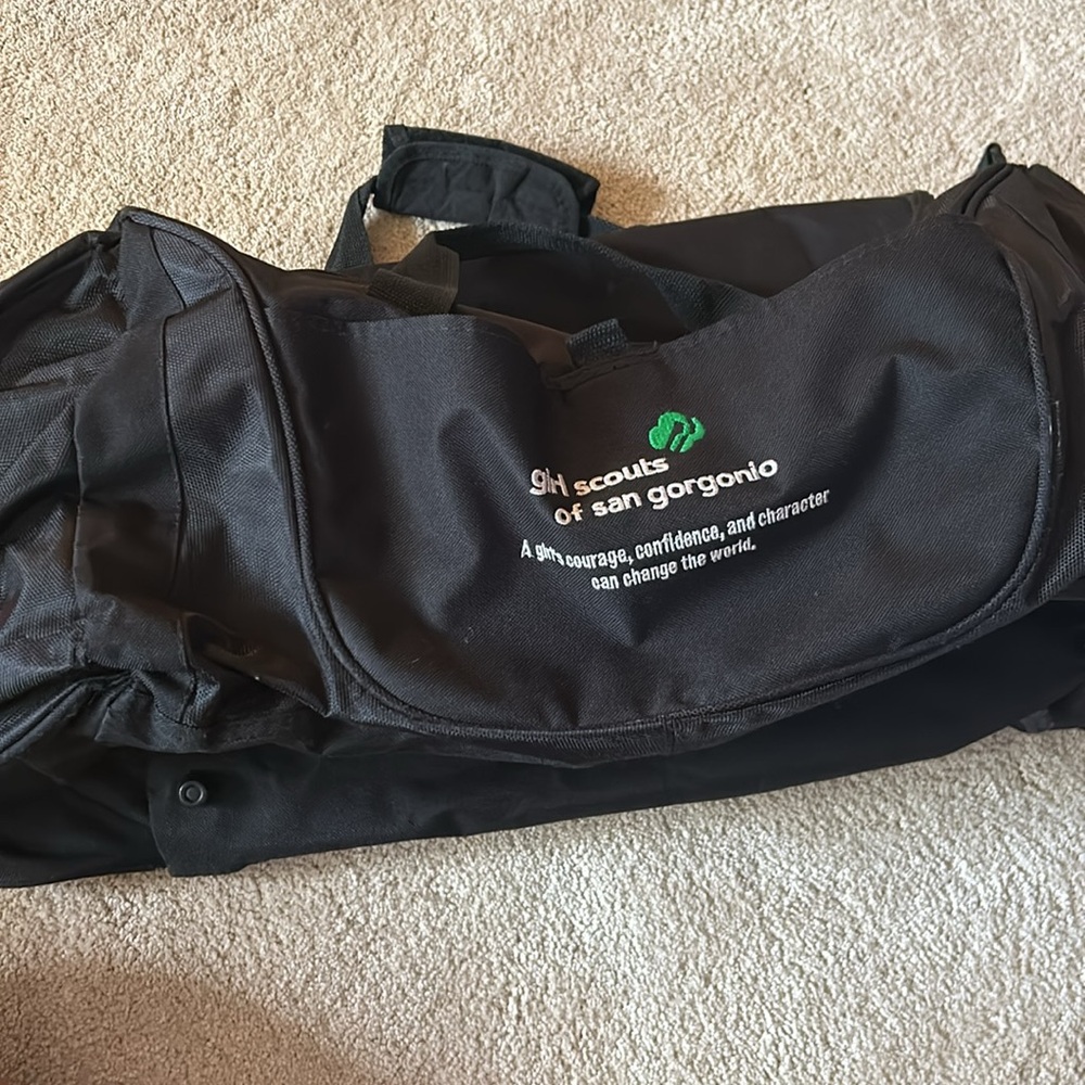 Large duffle bag - Picture 2 of 3